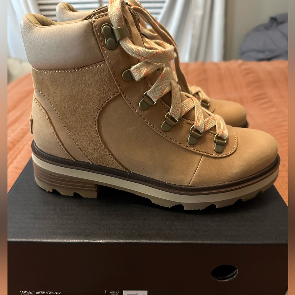 Sorel Lennox Waterproof Hiking Boot NIB 💥 - Picture 8 of 9